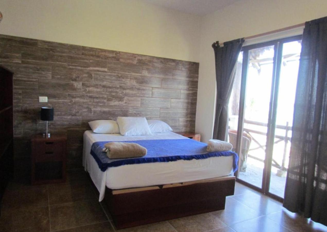 Porto Coral Hotel & Suites Mahahual Buitenkant foto