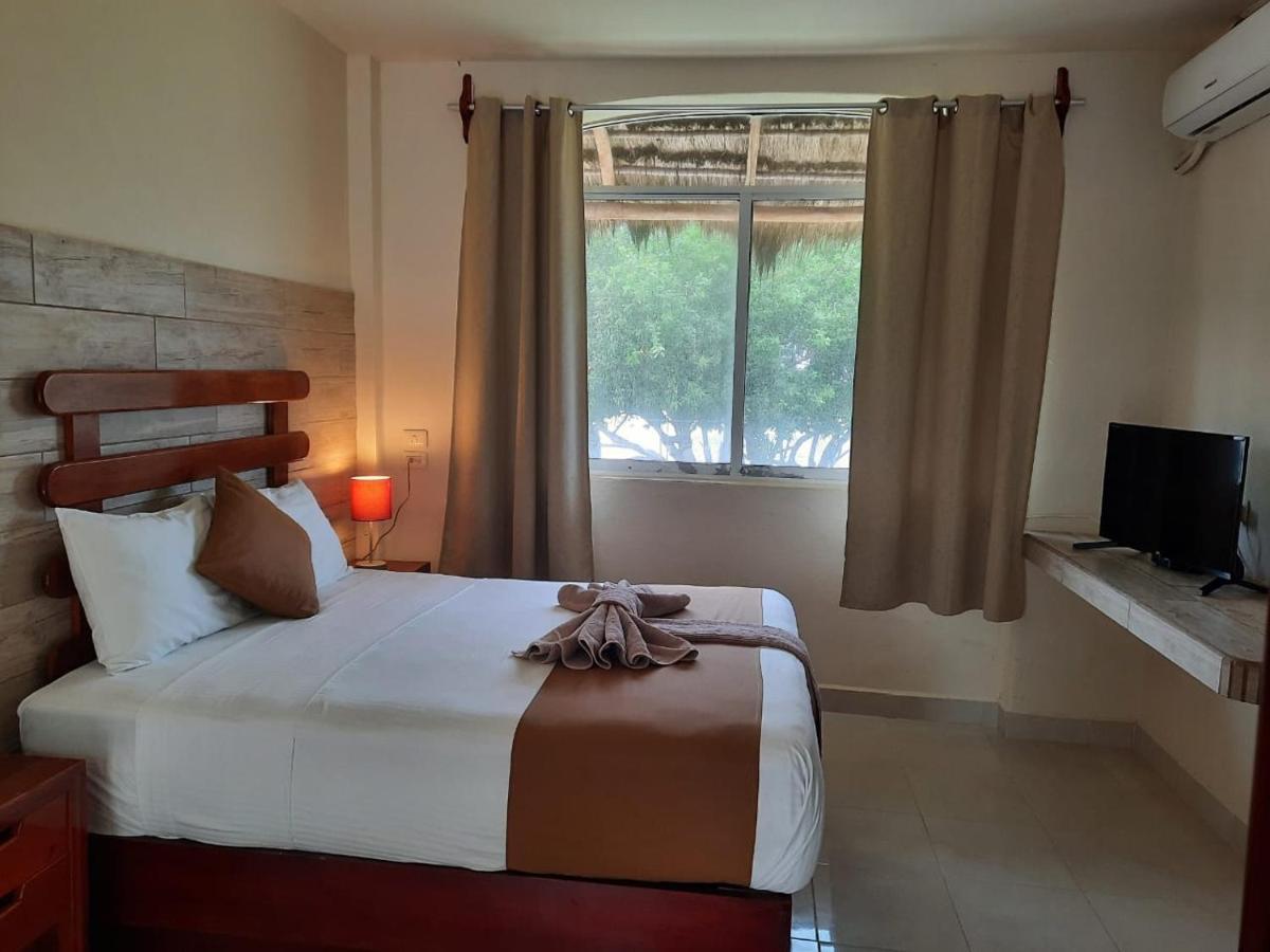 Porto Coral Hotel & Suites Mahahual Buitenkant foto