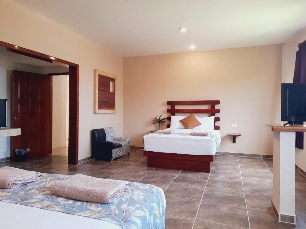 Porto Coral Hotel & Suites Mahahual Buitenkant foto